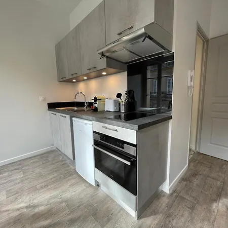 Apartment Superbe Studio Avec Climatisation Et Belle Pierre Pour 2 Personnes Bordeaux